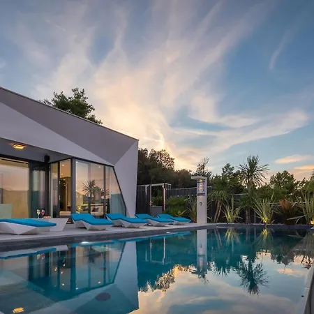 Villa Aqua Majestic Diamond Sumptuous 5 Bedroom Magnificent Adriatic Seaviews Korcula *