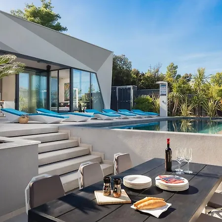 Villa Aqua Majestic Diamond Sumptuous 5 Bedroom Magnificent Adriatic Seaviews Korcula Zrnovo