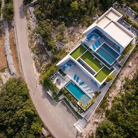 Aqua Majestic Diamond Sumptuous 5 Bedroom Magnificent Seaview Вилла