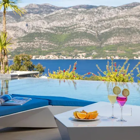 Aqua Majestic Diamond Sumptuous 5 Bedroom Magnificent Seaview 别墅 Zrnovo