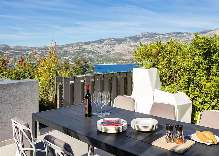 Aqua Majestic Diamond Sumptuous 5 Bedroom Magnificent Seaview Zrnovo