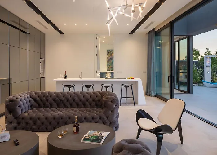 Aqua Majestic Diamond Sumptuous 5 Bedroom Magnificent Seaview Zrnovo