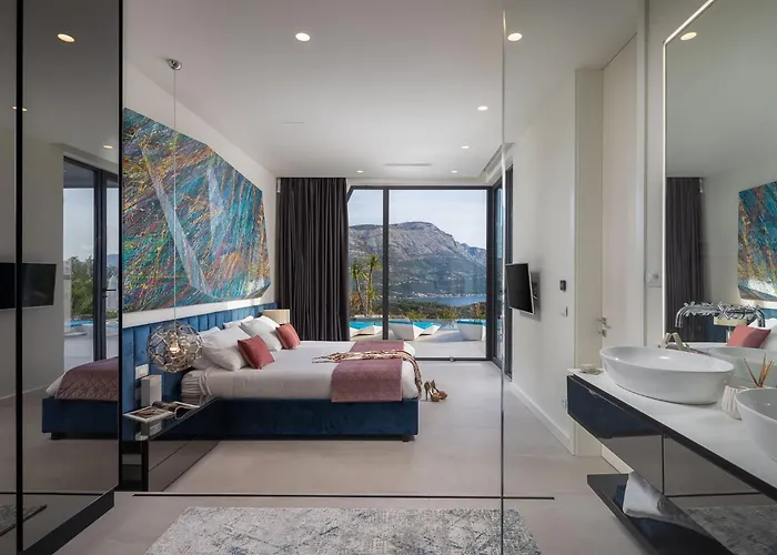 Villa Aqua Majestic Diamond Sumptuous 5 Bedroom Magnificent Seaview